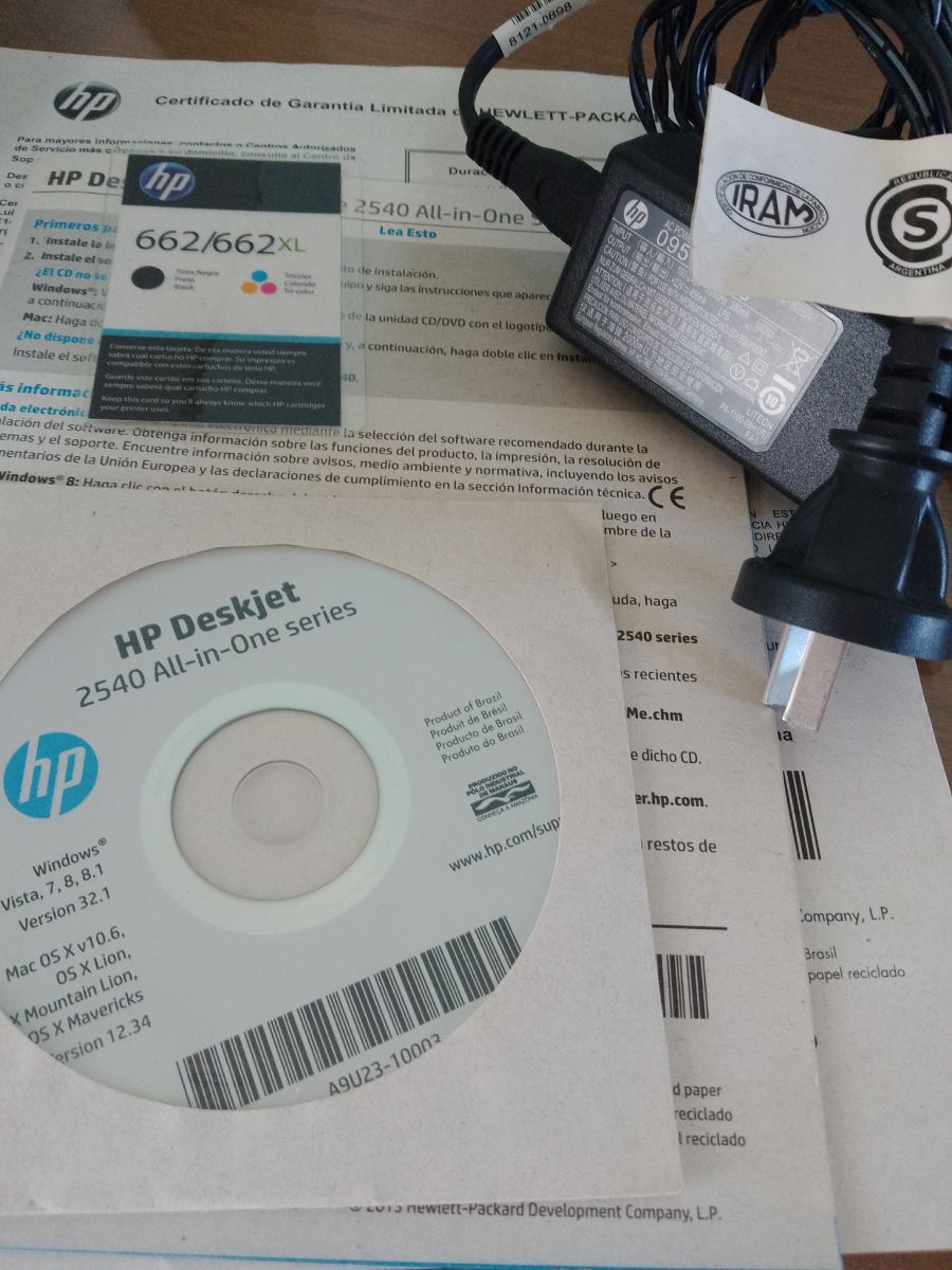Impresora HP DESKJET INK ADVANTAGE 2540 All-in-one series. Todo en 1: imprime y escanea.
