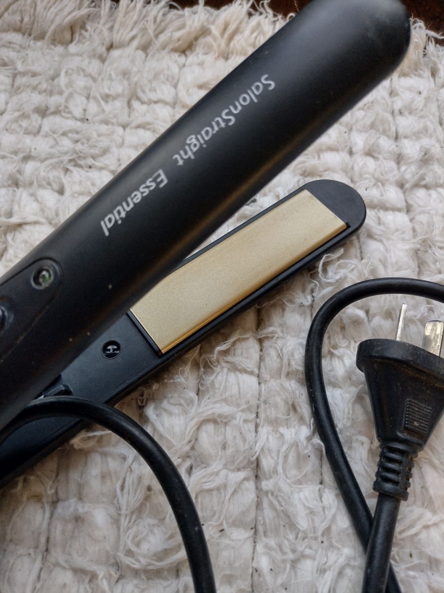 Planchita Philips SalonStraight