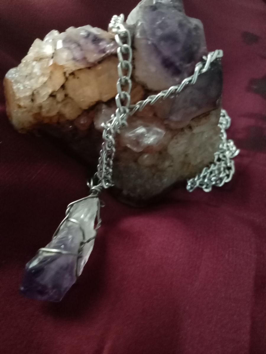 Collar con Dije de Amatista