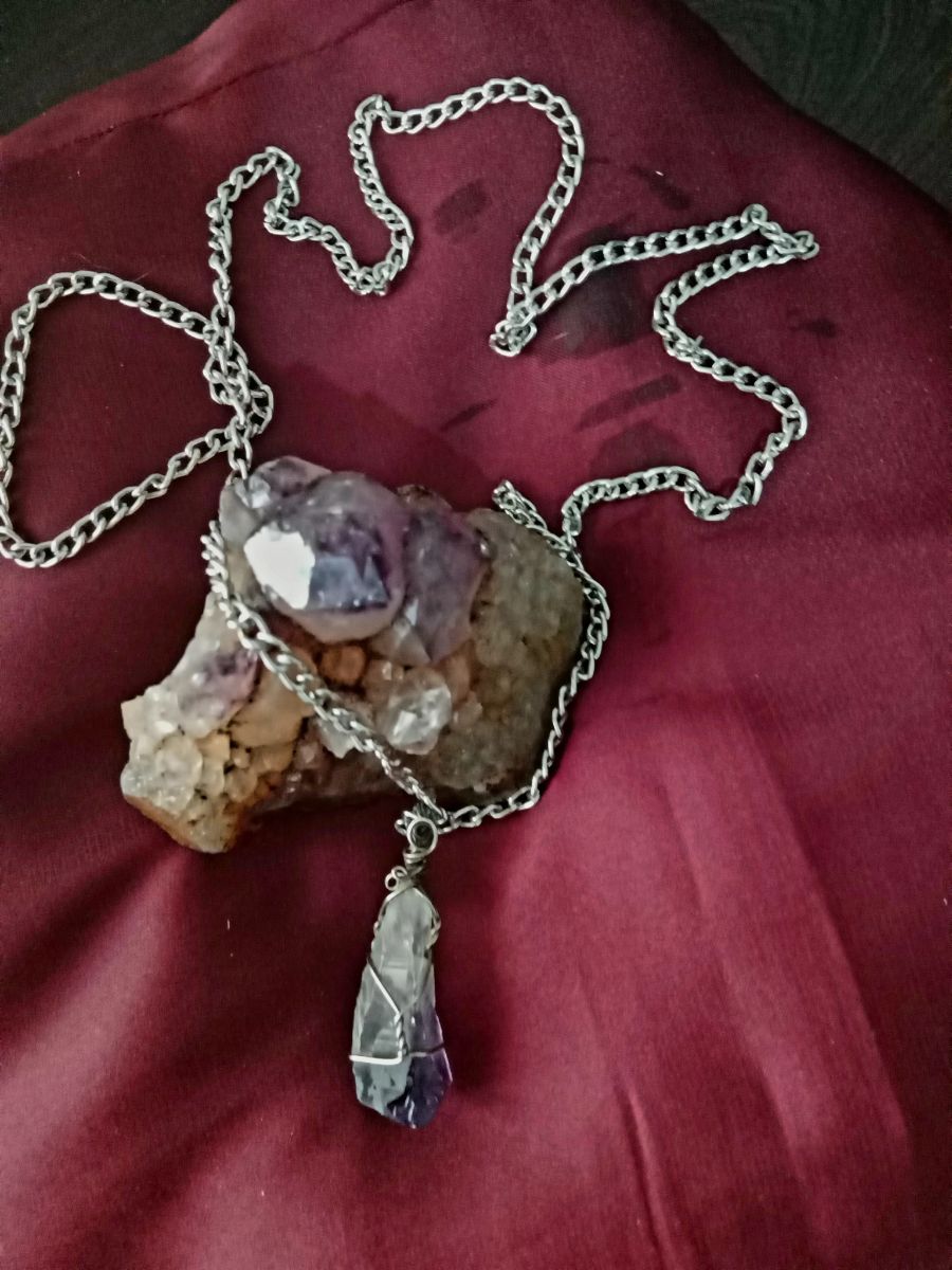 Collar con Dije de Amatista