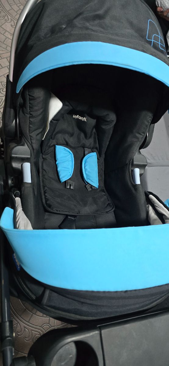 Carro de paseo bebe infanti