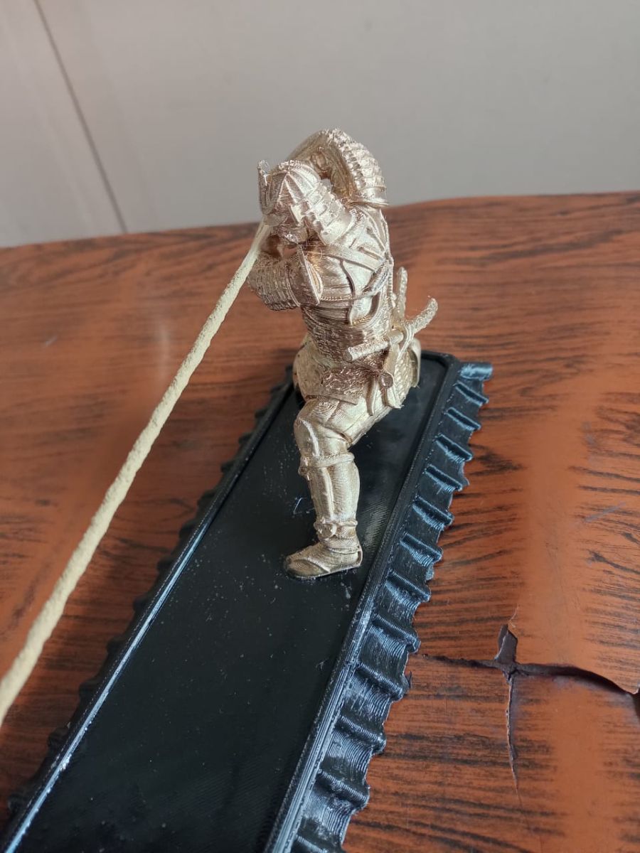 Porta sahumerio samurai