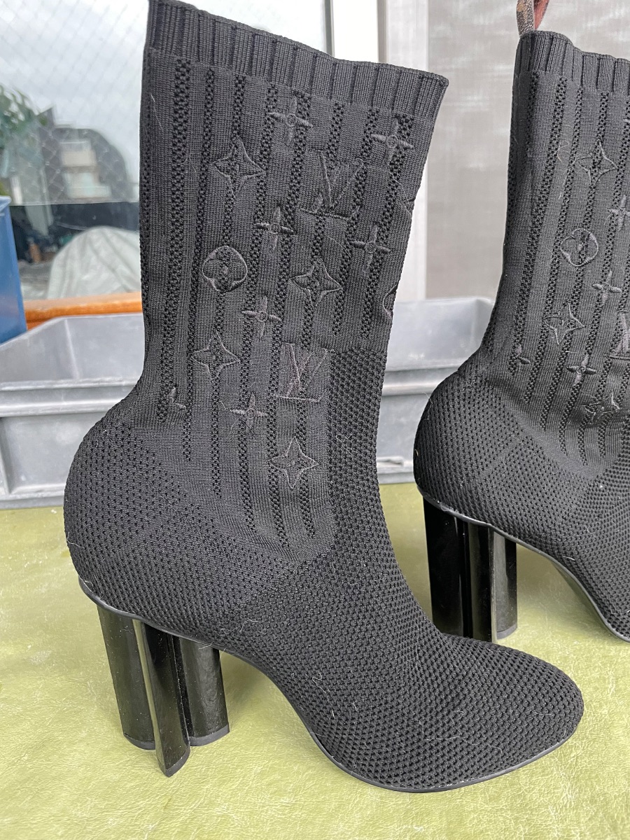 Zapatos Louis Vuitton T.38/39