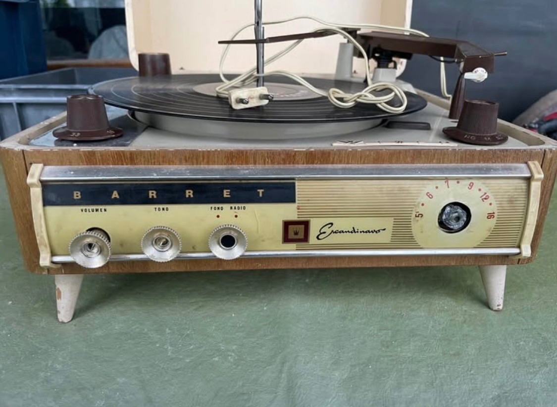 Tocadiscos Antigüo Barret para repuesto