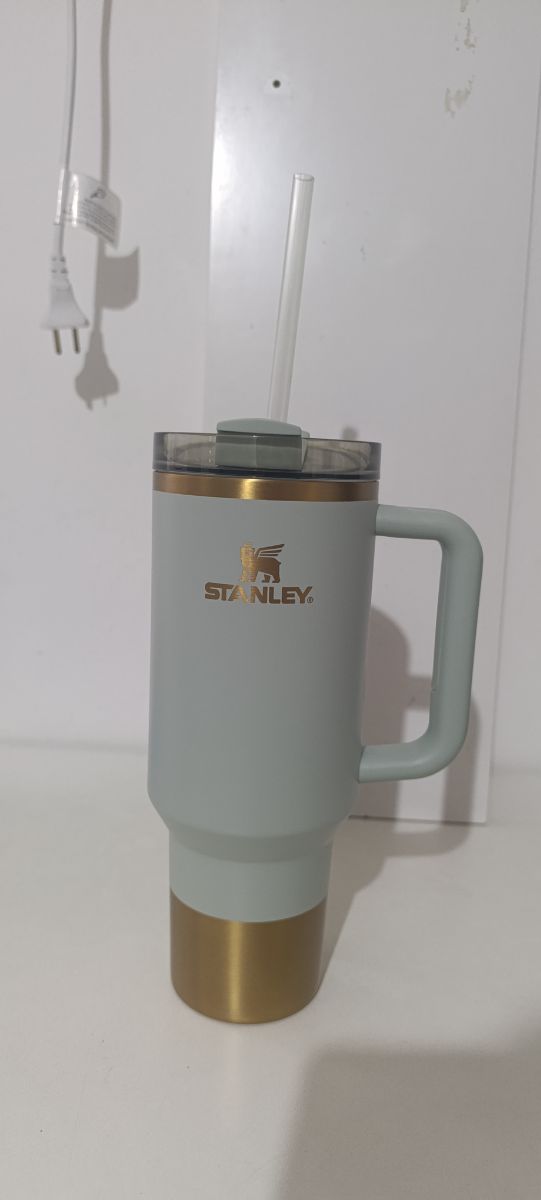 Baso termico Stanley original de 818 ML