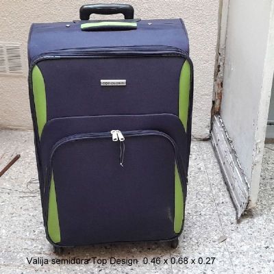 VALIJA TOP DESIGN CON RUEDAS. Medidas 0.46 x 0.68 x 0.27