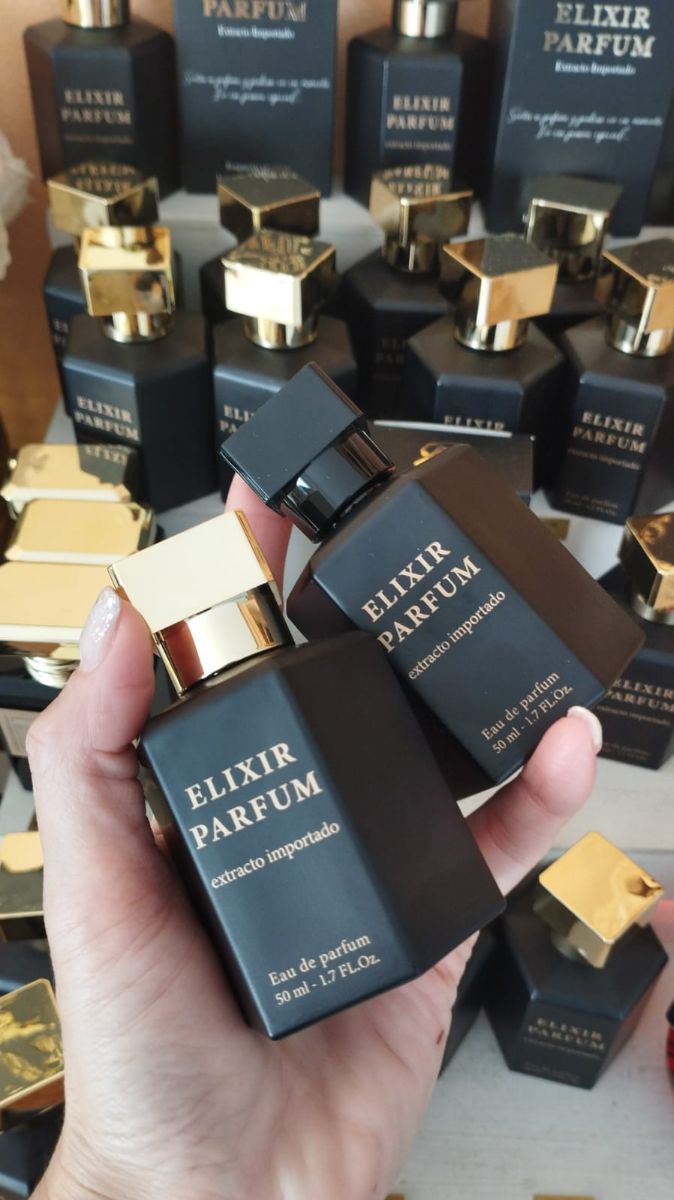 Perfume de hombre y mujer, extractos importados
