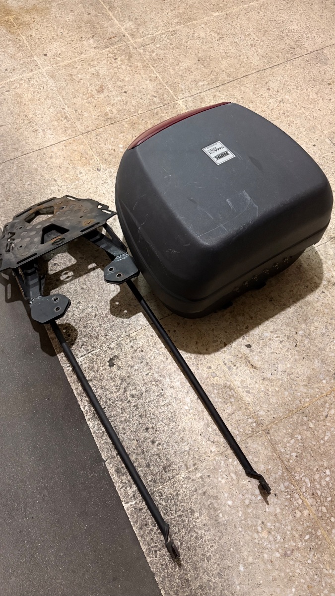 Porta equipaje más baúl NS200