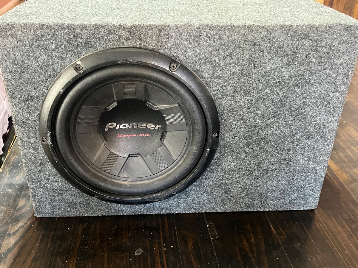 Parlante y potencia pionner subwoofer