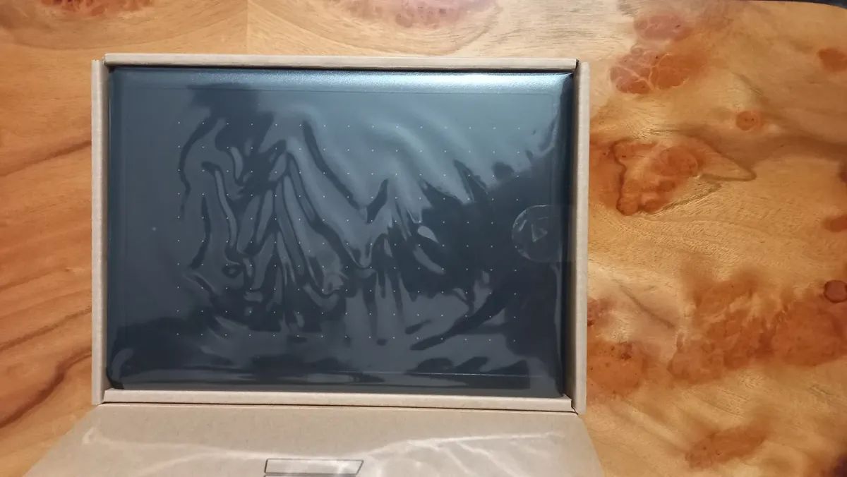 Tableta One by Wacom Small.