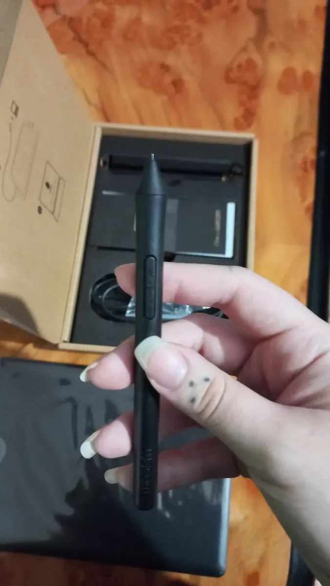 Tableta One by Wacom Small.