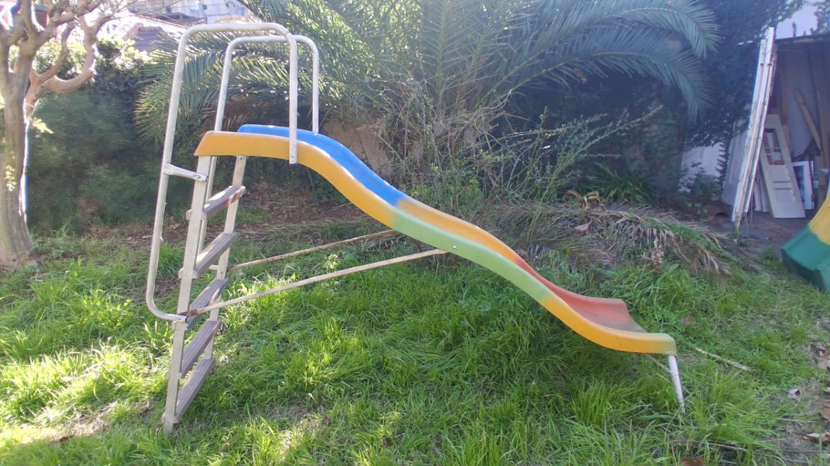 Tobogán de 6 escalones