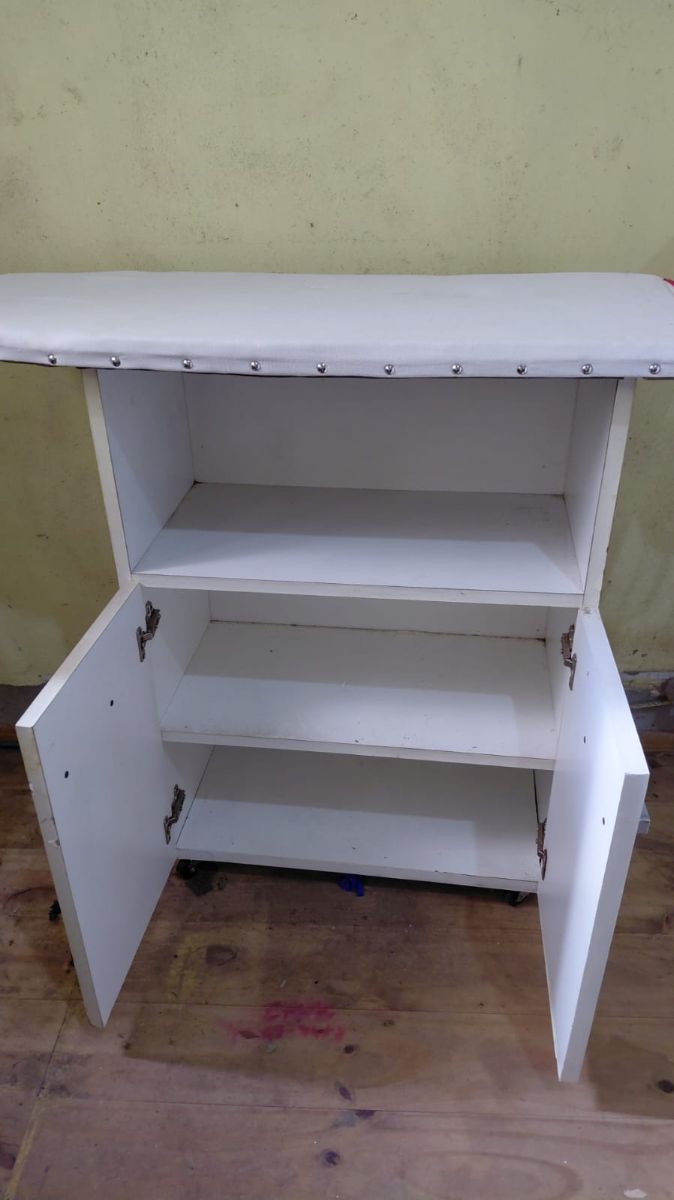 Mueble para planchar