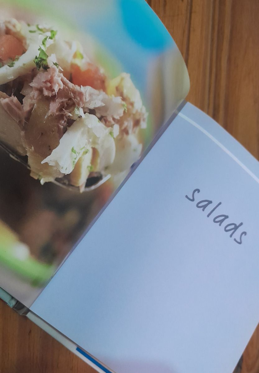 Libro "Potatoes 100 everyday recipes"
