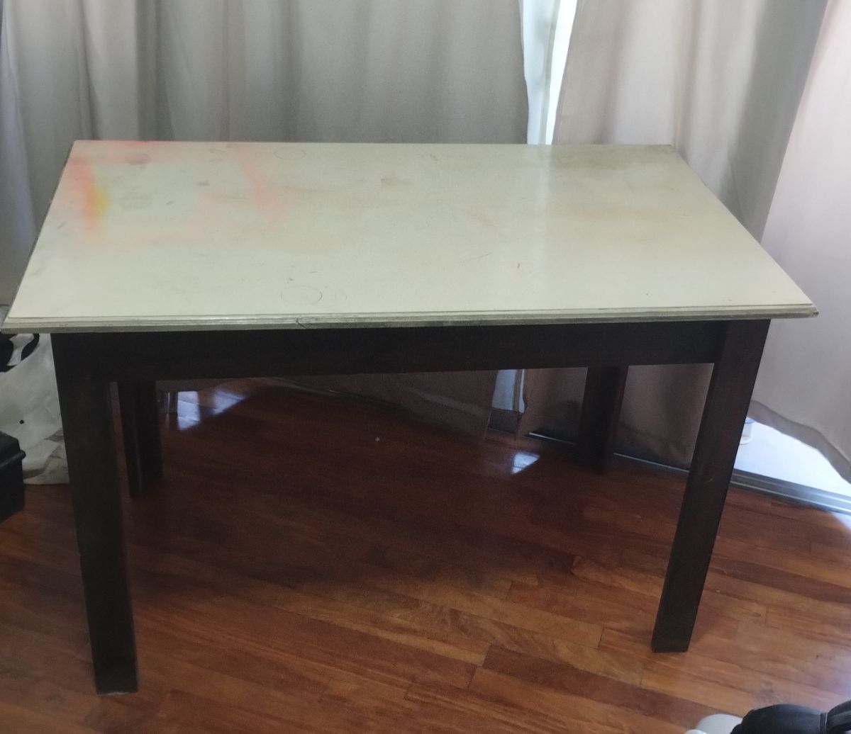VENDO TODO! Colchón Suavegom línea Resortes Cardiff - Mesa de pino - Cómoda MDF