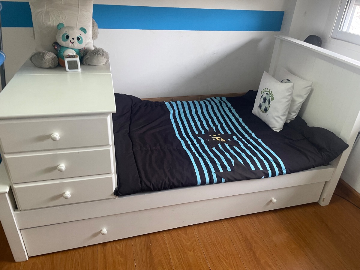 Cuna funcional con cama auxiliar