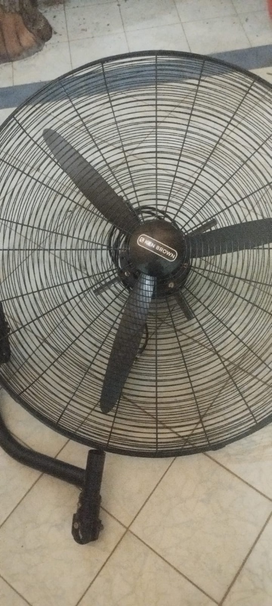 Ventilador industrial Ken Brown